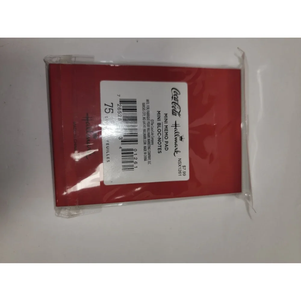 New Hallmark Mini Memo Pad Coca Cola Santa 75‎ sheets